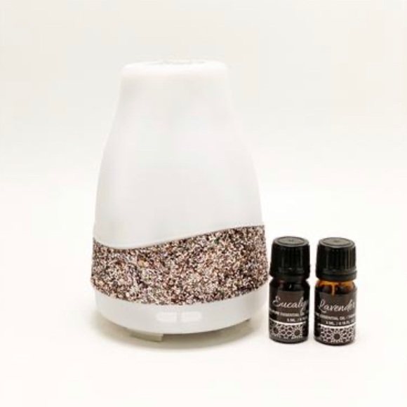 Aromatherapy Essential Oil Diffuser - Picture 2 of 2